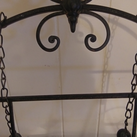 Mail holder - Picture 4 of 5